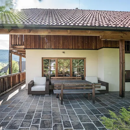 Дом отдыха Alpen Chalet Forest