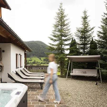 Alpen Chalet Forest Дом отдыха